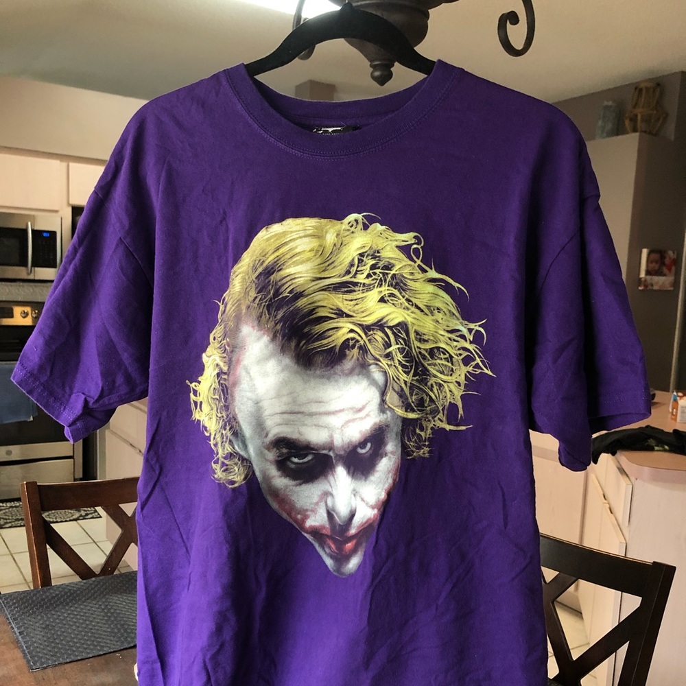 Batman joker purple t shirt size large dark knight